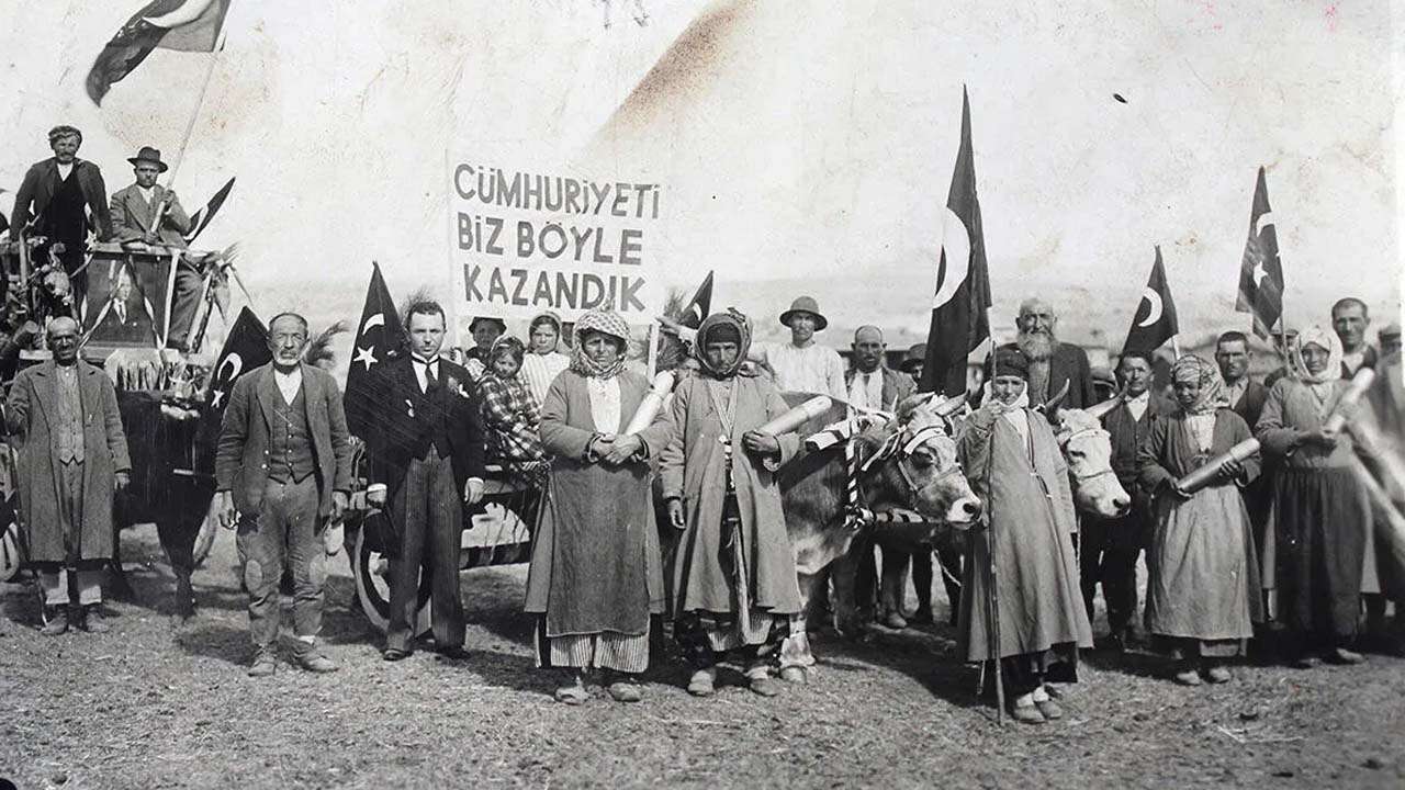 Uşak’ın Kurtuluşunun 104. Yılı Kutlanıyor, Valilik Programı Açıkladı