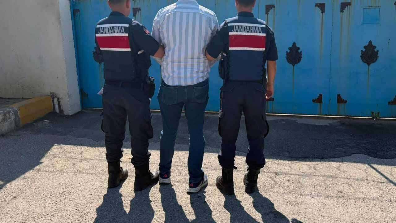 Uşak Jandarması Aranan Şahısların Peşini Bırakmadı