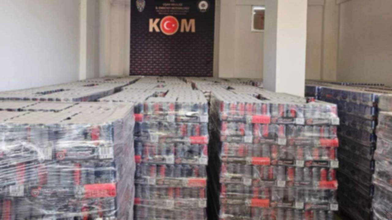 Uşak KOM'dan İki Ayrı Adrese Baskın