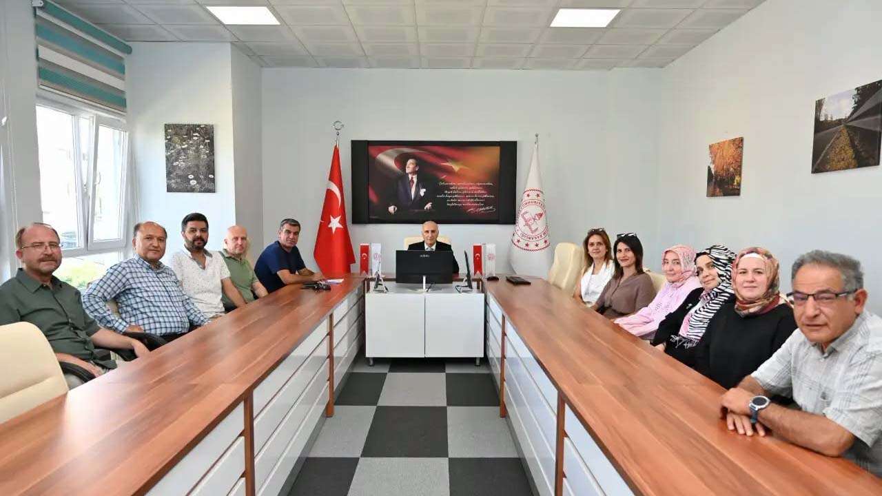 Uşak’ta 5 Branştan 9 Öğretmen Sahaya İniyor