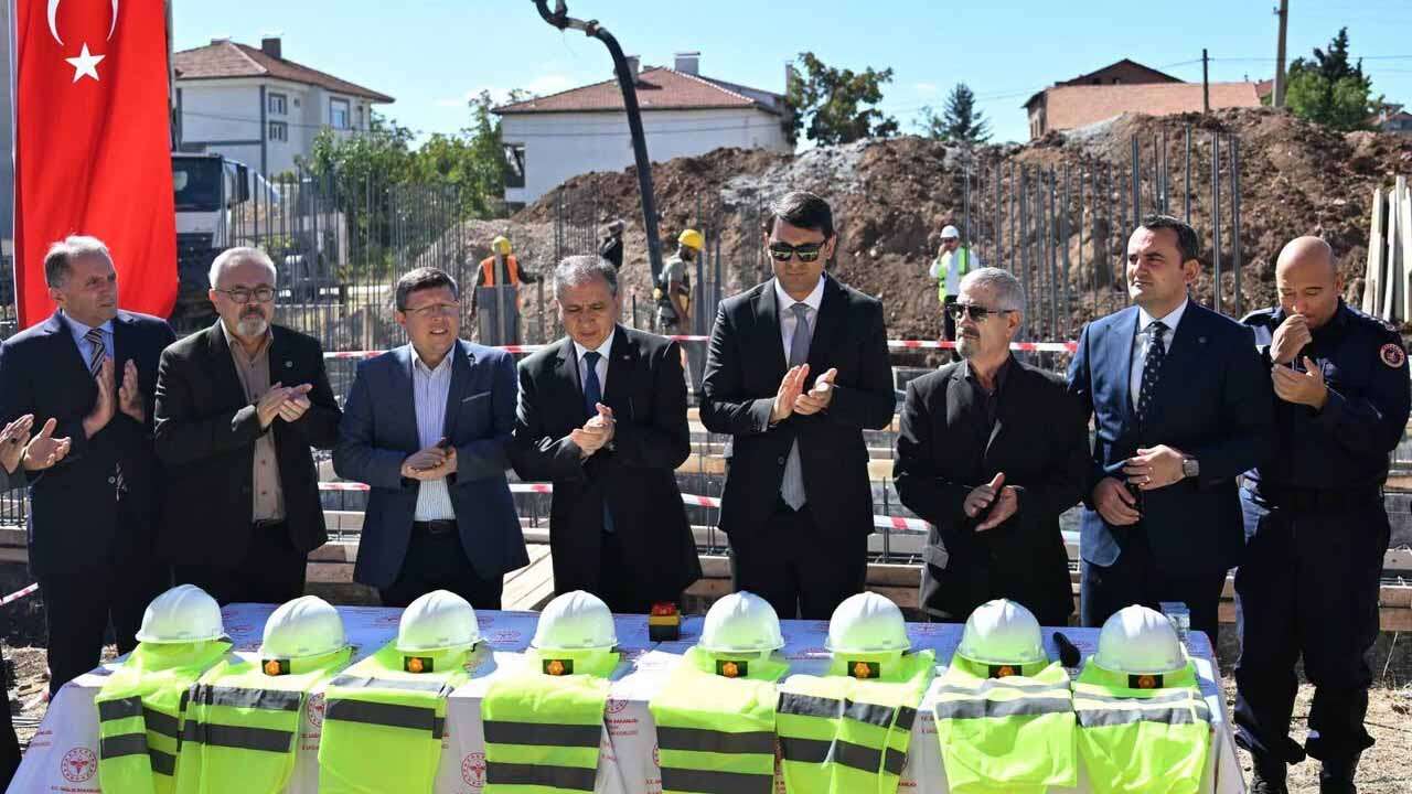 Banaz’da Yeni Aile Sağlığı Merkezi’nin Temeli Atıldı