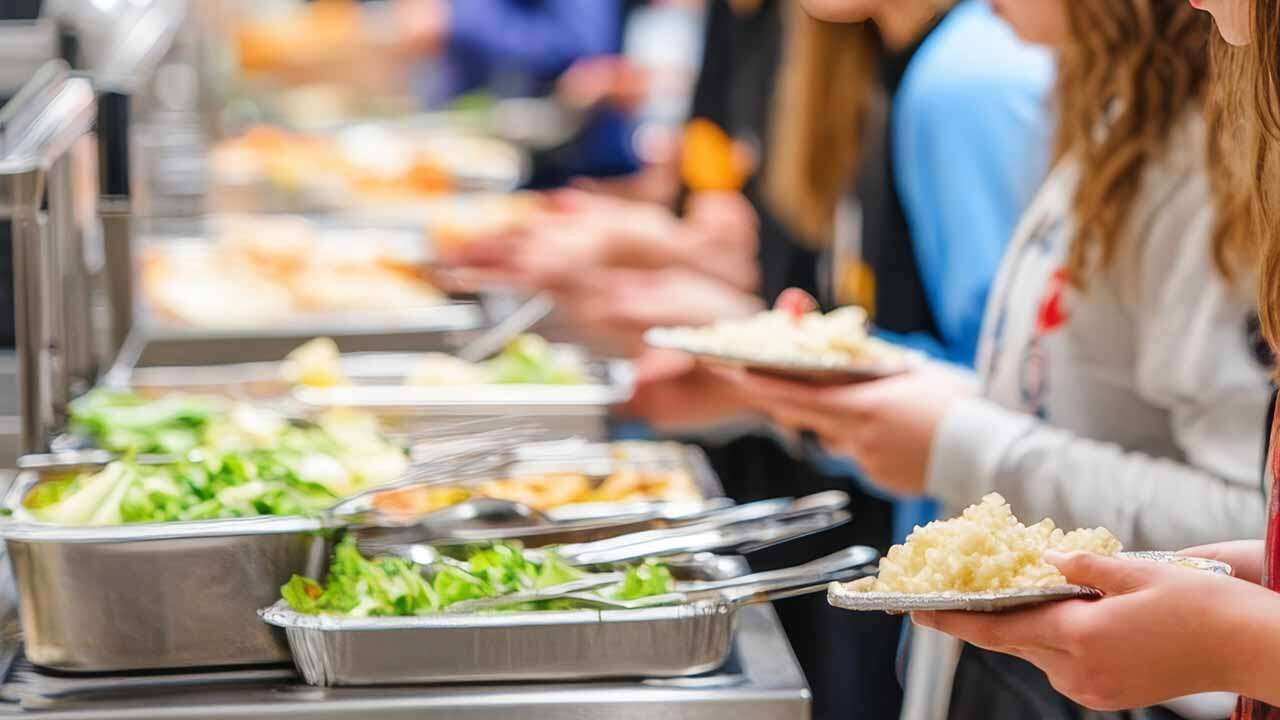 Uşak Üniversitesi 2026-2027 Yemek Bursu Başvuruları Başladı
