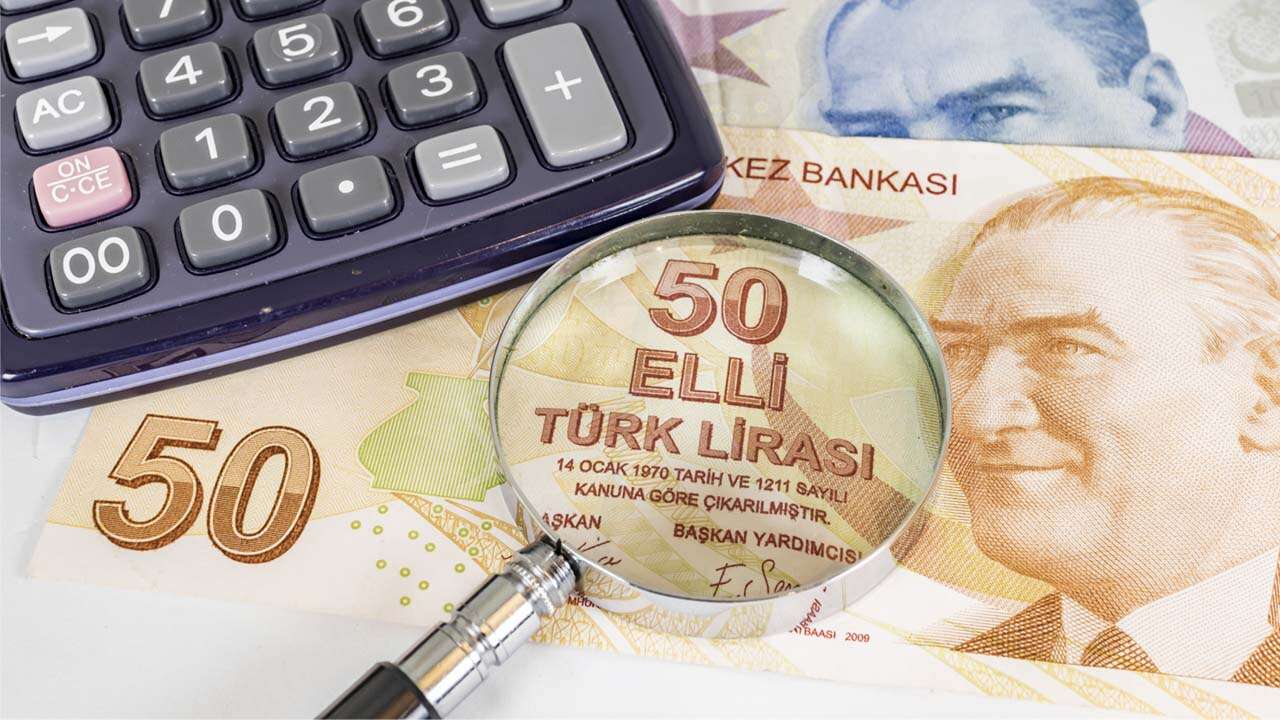 Özgür Erdursun Emeklilik, Asgari Ücret, Tazminat Tahminlerini Sıraladı
