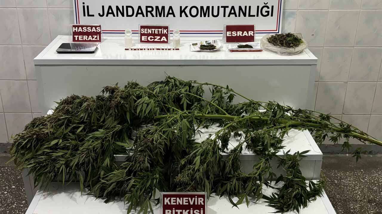 Uşak’ta Jandarmadan Uyuşturucu Ticaretine Darbe