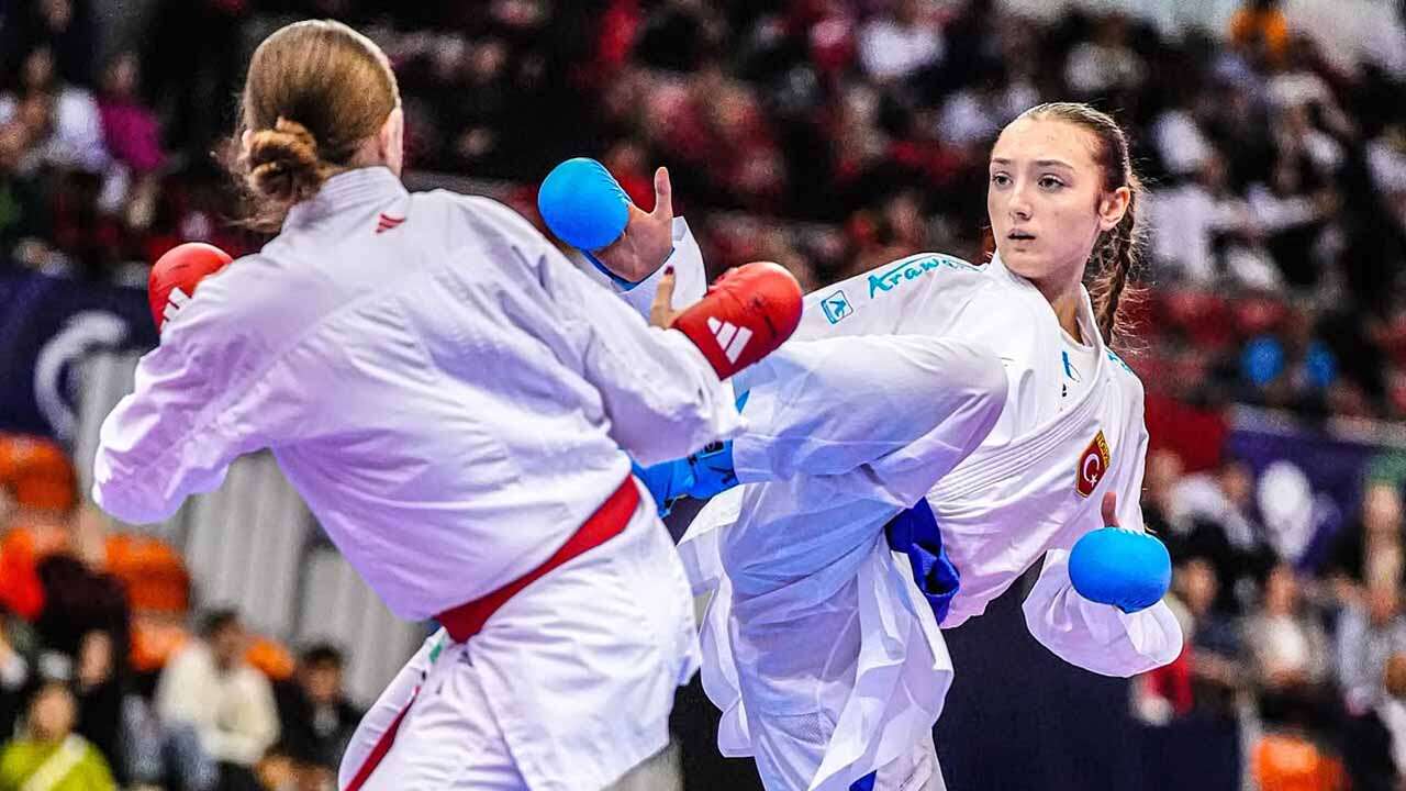 Ela Su Yıldırım Dünya Şampiyonluğunu 1 Puanla Kaçırmış