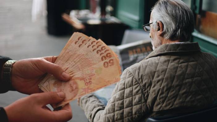 Erken emekliliğin önü açıldı! O kişiler 6 yıl daha erken emekli olabilecekler