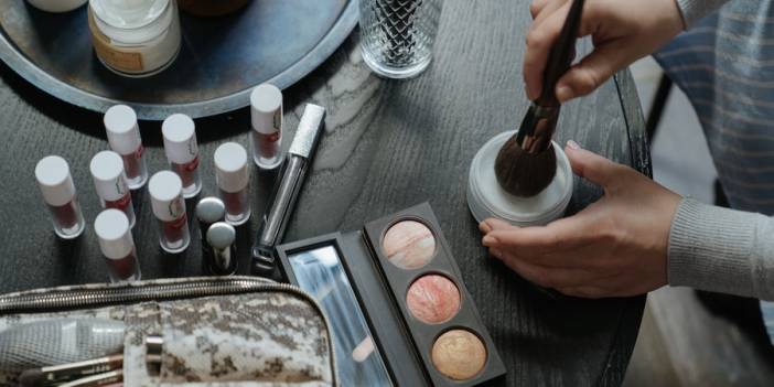 Doğru Makyaj Hangi Sırayla Yapılmalıdır?