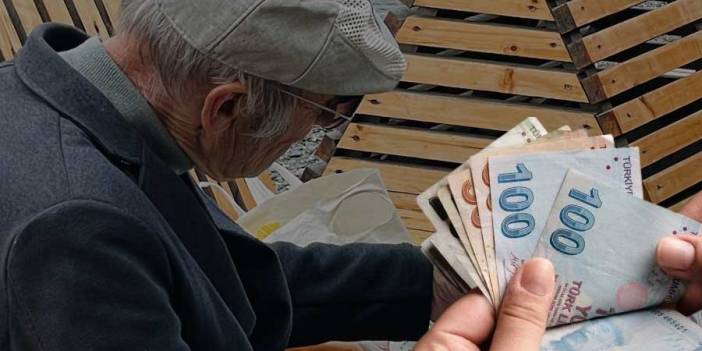 Emekliye ek zam müjdesi! Kök maaşta artış, zam ve refah payı geliyor
