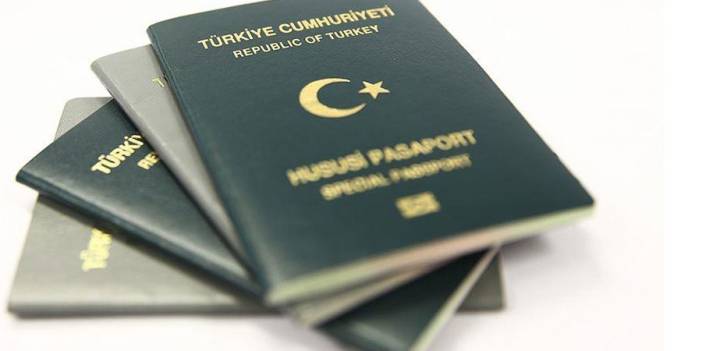 Bu kişiler yurt dışına daha kolay seyahat edebiliyor! Kimler yeşil pasaport alabilir! İşte vize istemeyen o ülkeler!