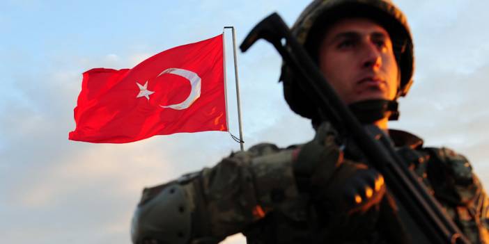 Uşak Belediyesi askere gidecek gençler için “Asker Çantası” hazırladı