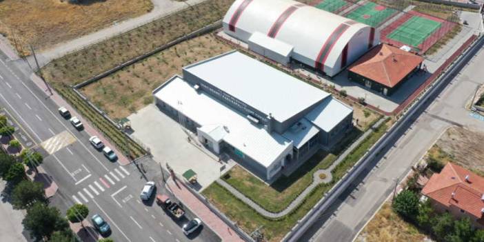 Uşak Esentepe Yüzme Havuzuna Ücretsiz Servisle Nasıl Gidilir?