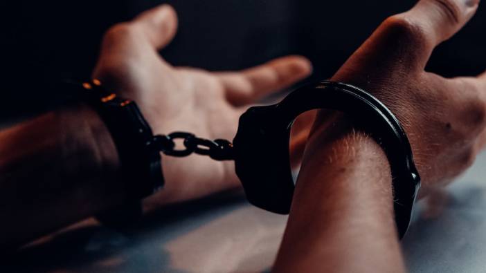 Uşak'ta uyuşturucu operasyonunda binlerce hap ele geçirildi