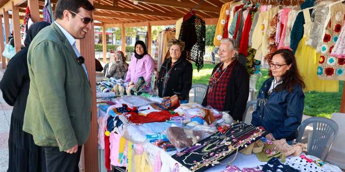 El emeği göz nuru birbirinden güzel ürenler Zümra Kadın El Emeği Pazarı’nda