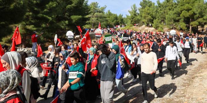 Uşak'ta gençler Filistin için kenetlendi