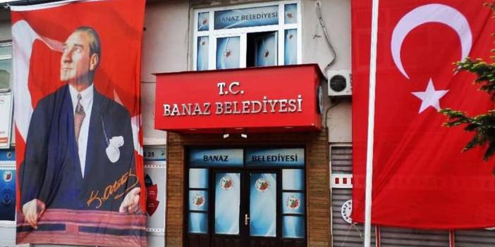 Banaz Kaymakamlığı ve Banaz Belediyesine nasıl gidilir? Adresleri ve iletişim bilgileri