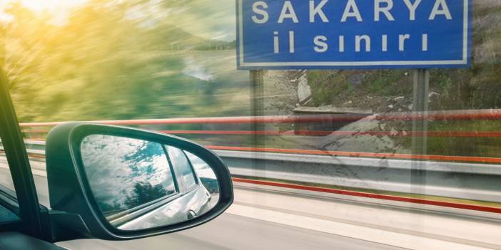 Uşak - Sakarya arası kaç km, özel araç ve otobüsle Uşak - Sakarya yolculuğu kaç saat sürer?