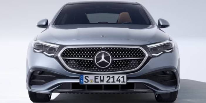 Göz kamaştıran Mercedes E-Serisi’nin Türkiye fiyatı belli oldu
