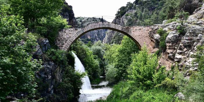 Uşak'ta mutlaka görülmesi gereken tarihi yerler