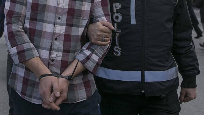 Uşak'ta FETÖ'ye kıskaç operasyonu