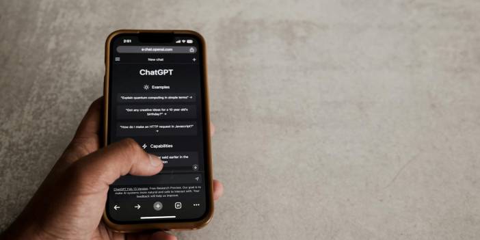 ChatGPT sohbet geçmişinizi kimseye göstermeden saklayın
