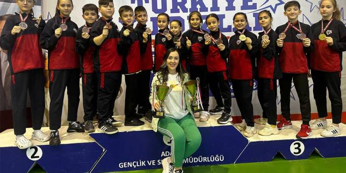 Türkiye Yıldızlar Karate Şampiyonası’nda Uşak’ın Yıldızları Parladı
