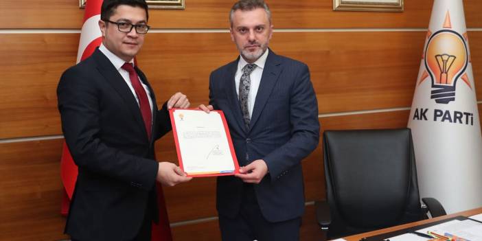 AK Parti Uşak Merkez İlçe Başkanı Altan Tufan Oldu