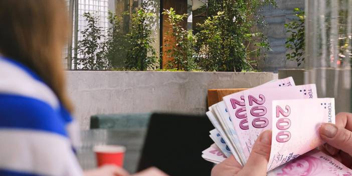 YÖK’ten burslara müjde: 12 bin liraya çıktı
