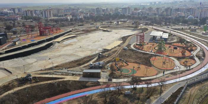 Uşak'ta 123 bin metrekare alana inşa edilen Çocuk Kent projesinde sona gelindi