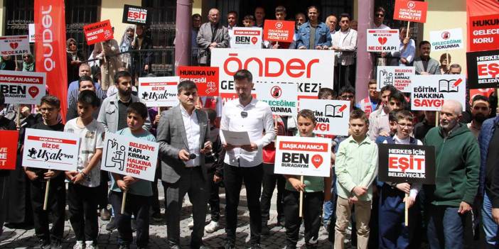 Uşak İmam Hatipliler Derneği'nden belediyeye hizmet binası tepkisi