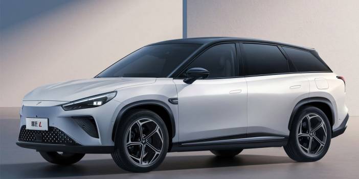 Mercedes ve BMW'yi utandıran elektrikli SUV: Neta L