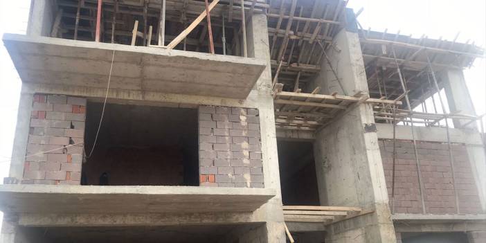 Uşak'taki inşaatta çöken tablanın altında kalan Cemal Bayram öldü