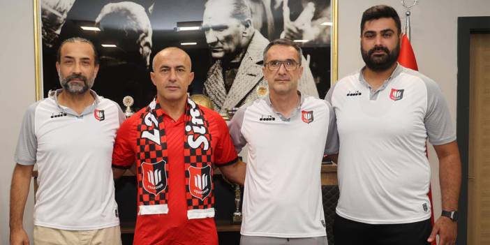 Uşakspor'da imzalar atıldı teknik kadro şekillendi