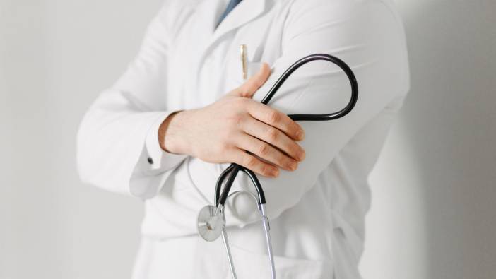 Uşak'a 20 yeni doktor ve eczacı atandı