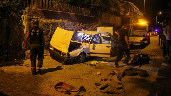 Uşak'ta merdiven boşluğuna düşen otomobildeki 17 yaşındaki genç öldü