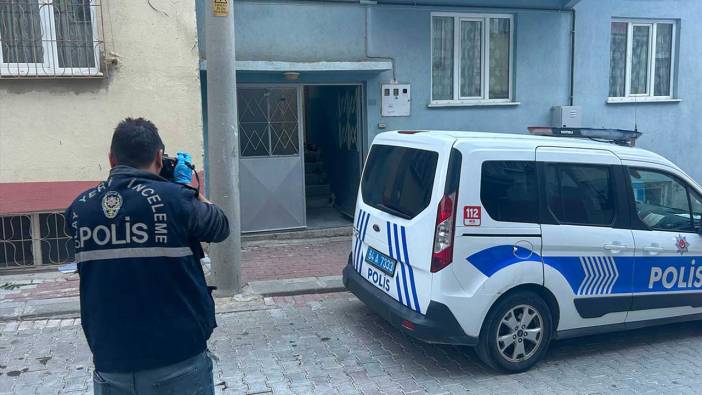 Uşak'ta oğlu tarafından bıçaklanan anne hastanede öldü