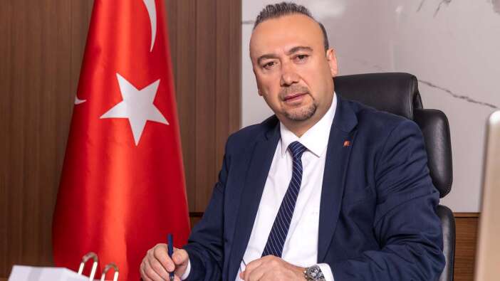 Özkan Yalım CHP'den İhraç Edildi