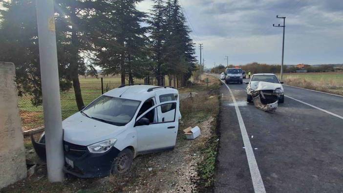 Bozkuş köyü yakınlarında kaza, 3 yaralı