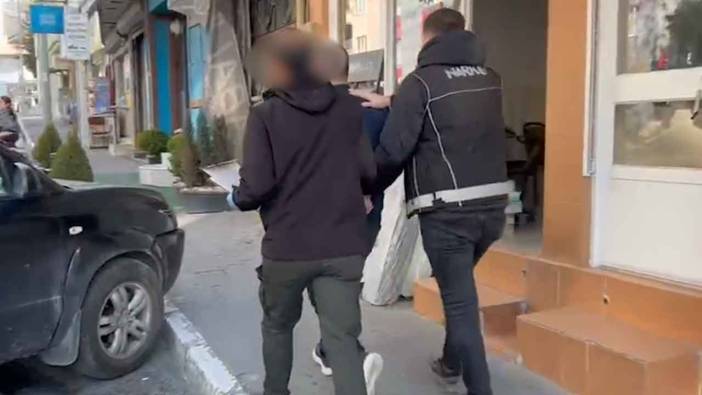 Uşak’ta Zehir Tacirlerine Operasyon: 5 Tutuklama