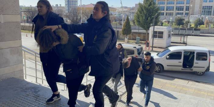 Uşak'ta tarla kenarında cesedi bulunan bebeğin anne babası tutuklandı