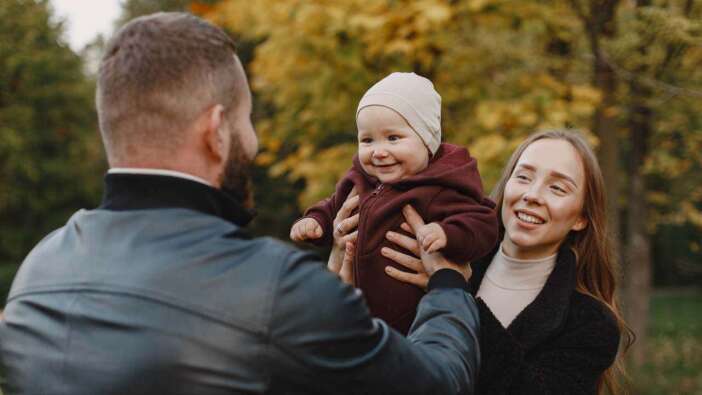Doğum İzni Uzadı, Babalık İzni İkiye Katlandı