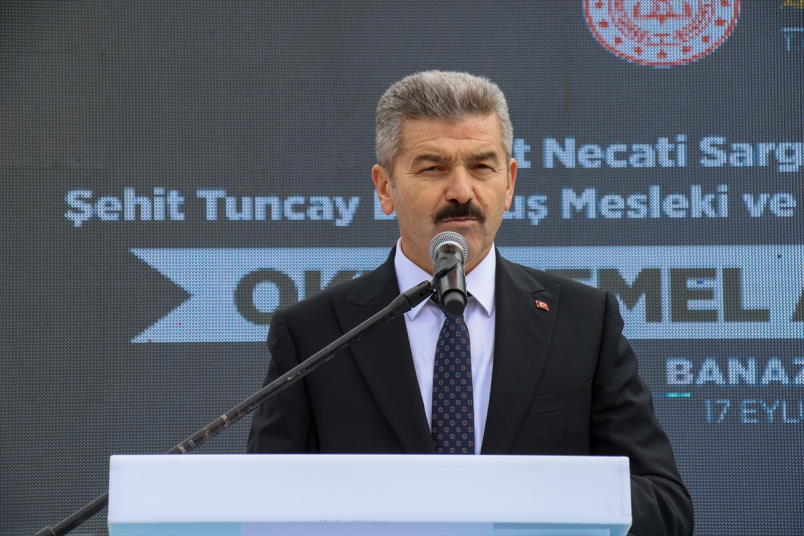 aa-20221017-29179538-29179535-usakta-32-derslikli-iki-lise-binasinin-temeli-atildi.jpg