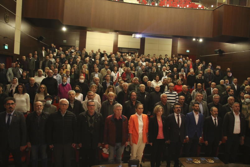 aa-20221218-29773287-29773281-chp-genel-baskan-yardimcilari-karaca-ve-akin-partilerinin-usak-il-danisma-kurulu-toplantisina-katildi.jpg
