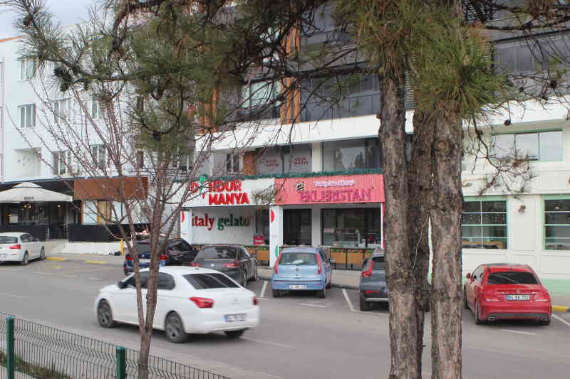 02.jpg