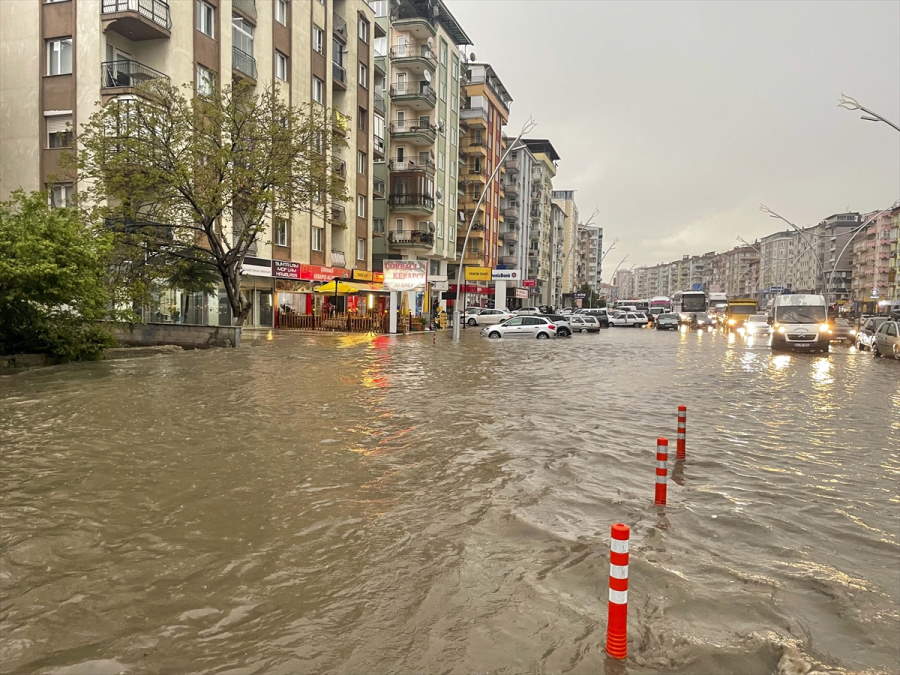 usakta-dolu-ve-saganak-etkili-oldu.jpg