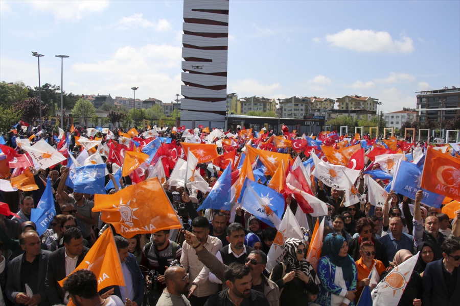 aa-20230513-31128802-31128800-ak-parti-usak-il-baskanliginca-yuruyus-duzenlendi.jpg