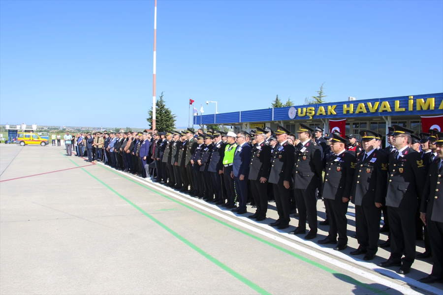 aa-20230623-31508026-31508023-tedavi-gordugu-hastanede-sehit-olan-kayanin-naasi-usaka-getirildi.jpg