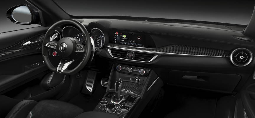 alfa-romeo-yeni-stelvio-2.jpg
