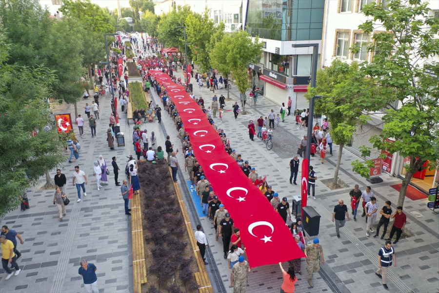 aa-20230715-31689530-31689519-usakta-15-temmuz-demokrasi-ve-milli-birlik-gunu-etkinlikleri-duzenlendi.jpg