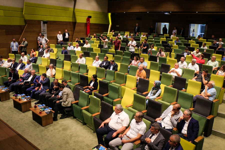 aa-20230718-31707748-31707746-usak-osb-22-olagan-genel-kurul-toplantisi-yapildi.jpg