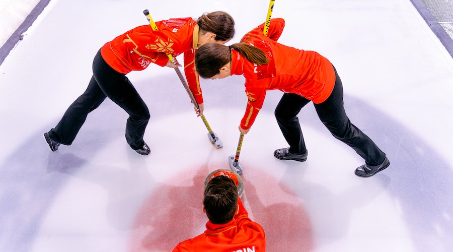 curling-nasil-bir-spor-3.jpg